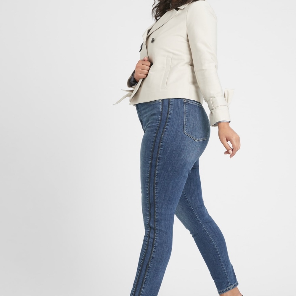 BANANA REPUBLIC High-Rise Side Stripe Tuxedo Skinny Jeans Size 25 EUC